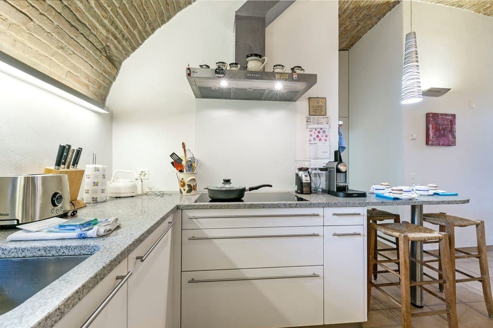 Standard House, Multiple Bedrooms, Lakeside (Mica Aurea Morcote) | Private kitchen | Fridge, oven, stovetop, dishwasher