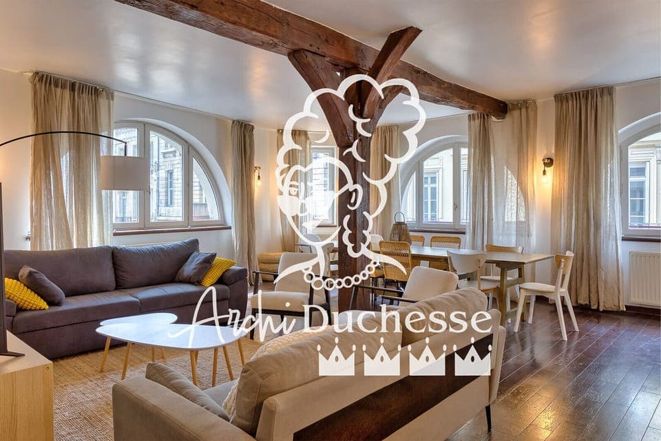 Somptueux appartement place du Vieux Marché