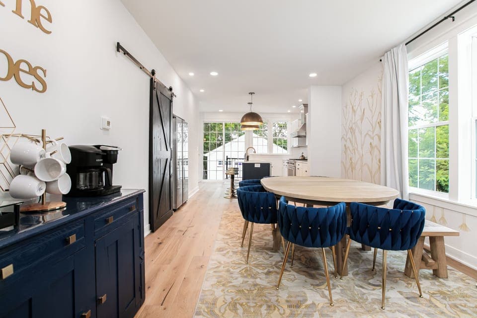 Large dining room and Coffee bar. 