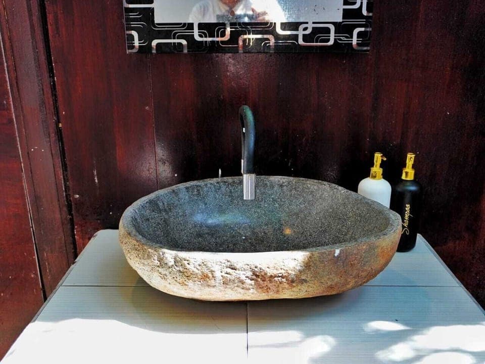 Basic Room, Pool View | Bathroom | Shower, free toiletries, towels, soap