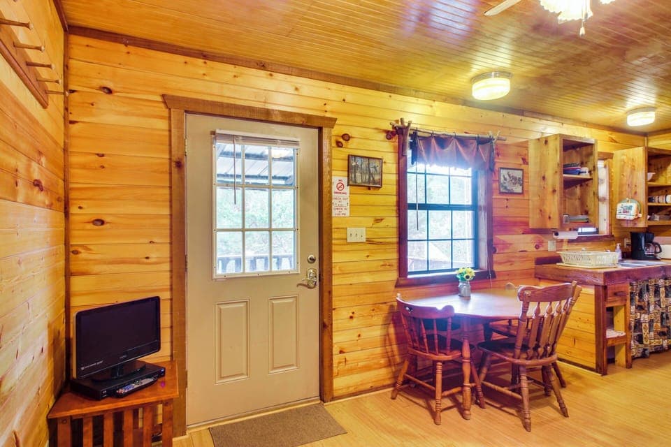 Apartment (0 Bedroom) | Interior