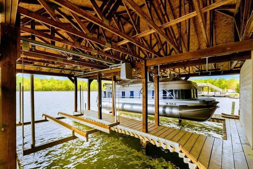 Built-In Adventure – The boat’s waiting—and so is the lake.