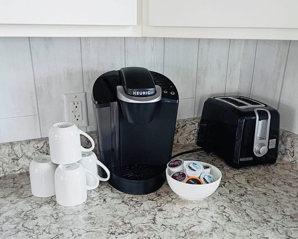 Keurig coffee pot and K cups plus a 12 cup coffee pot and grounds are provided