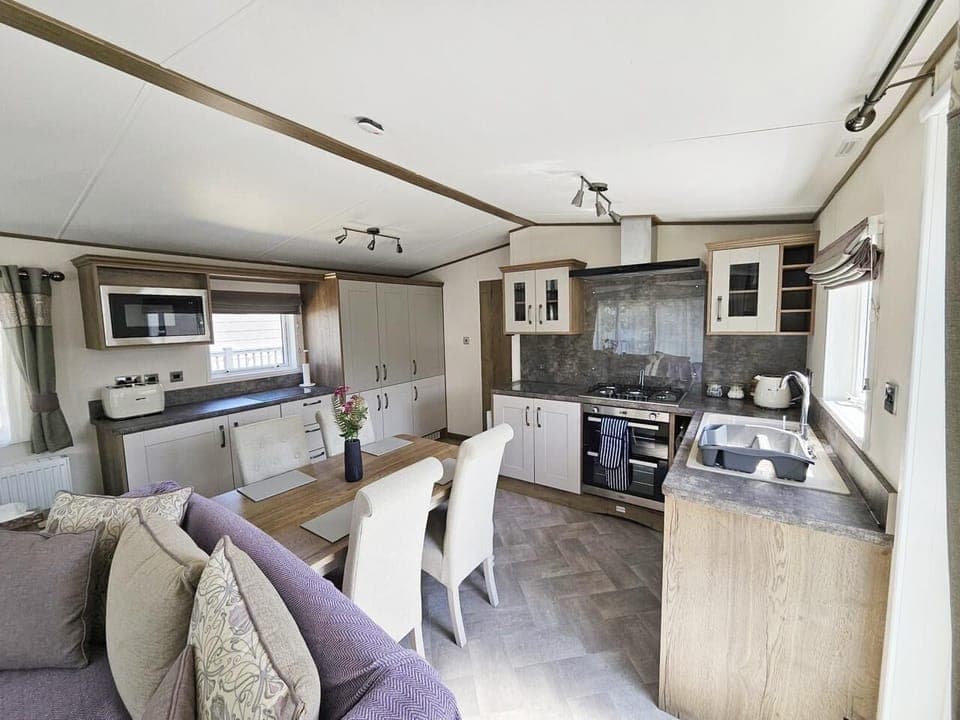 10090023-2718-43df-8e26-f757b45e589f