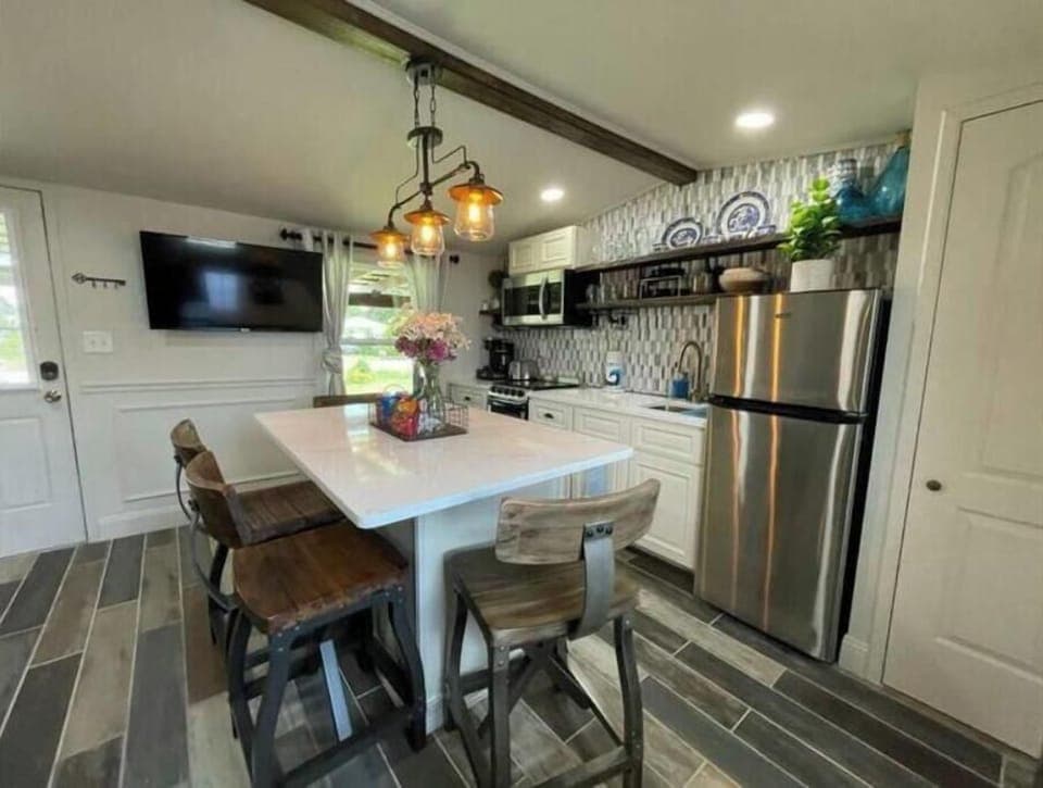 Fully equipped kitchen
