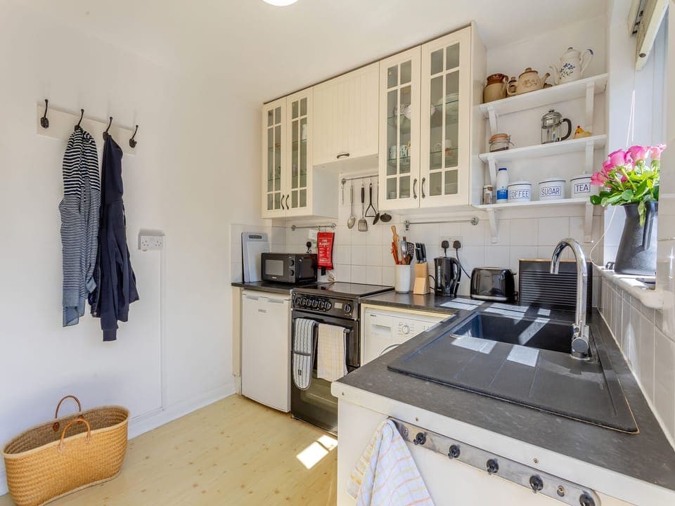 Kitchen | Island Cottage, Mersea Island