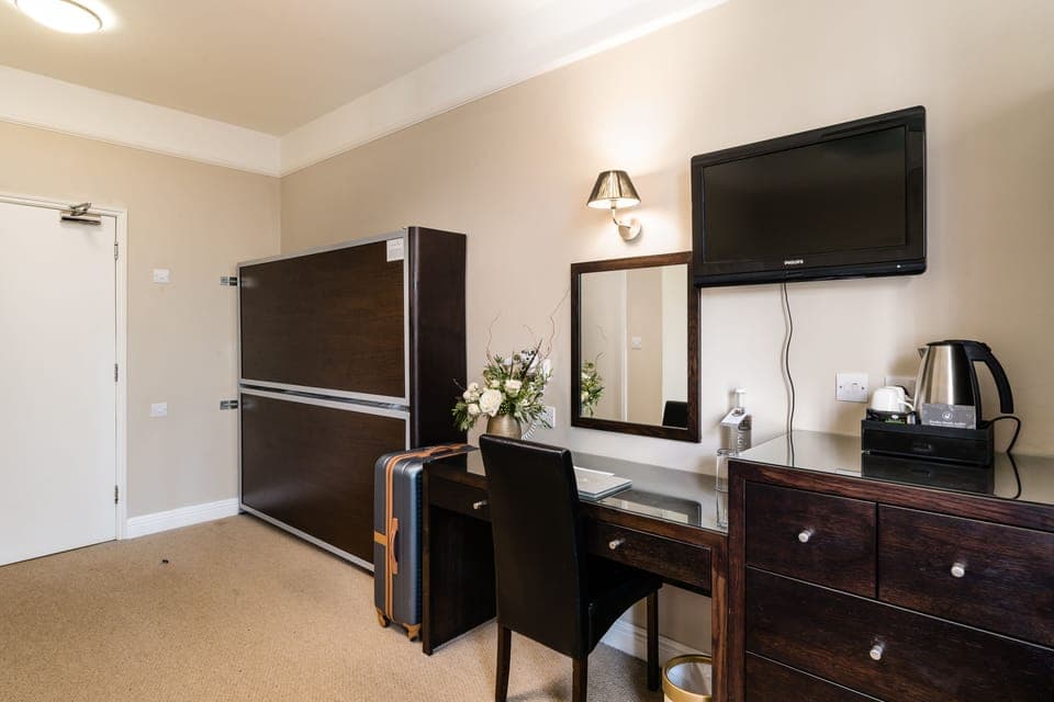 Desk, iron/ironing board, free WiFi, bed sheets