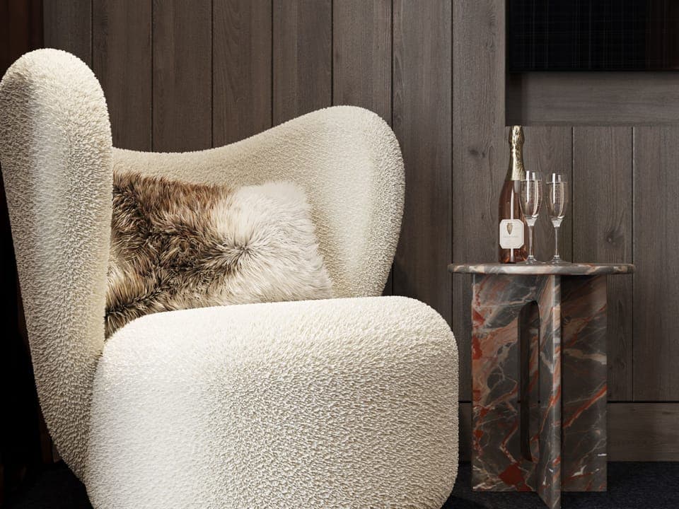 Comfort Room, 2 Twin Beds | Minibar, in-room safe, individually furnished, desk