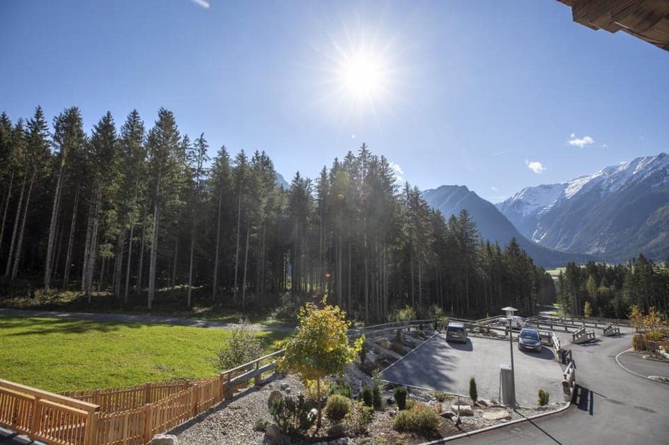 Chalet | Miscellaneous