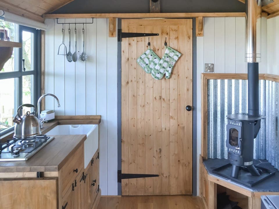 Kitchen | The Shepherd&rsquo;s Rest, Castle Douglas