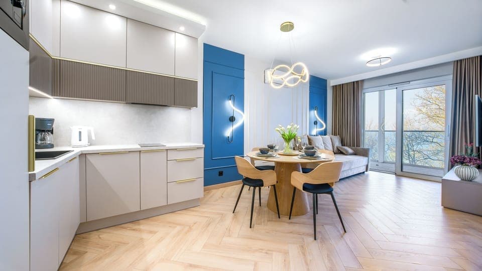 Apartament (218) with sea view | Private kitchen | Fridge, stovetop, electric kettle, cookware/dishes/utensils