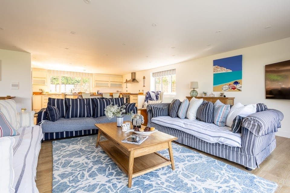 Gardd Nain - Lounge Sofas