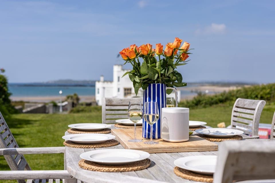 Gardd Nain - Patio View