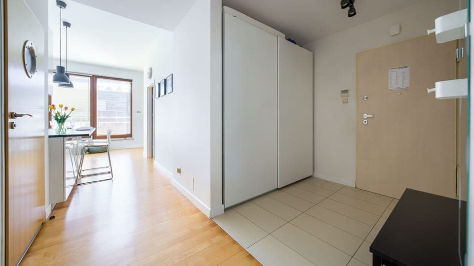 Apartament (51) with roof terrace | Living area | Flat-screen TV