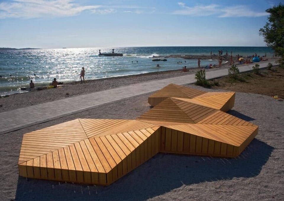 Beach nearby, sun loungers, beach umbrellas, beach massages