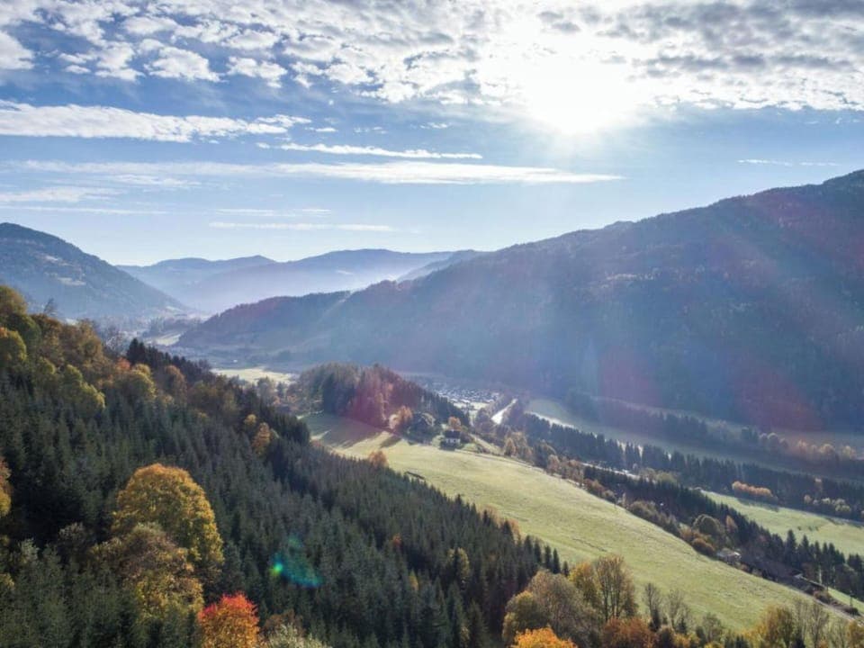 Region [summer] (>5 km)