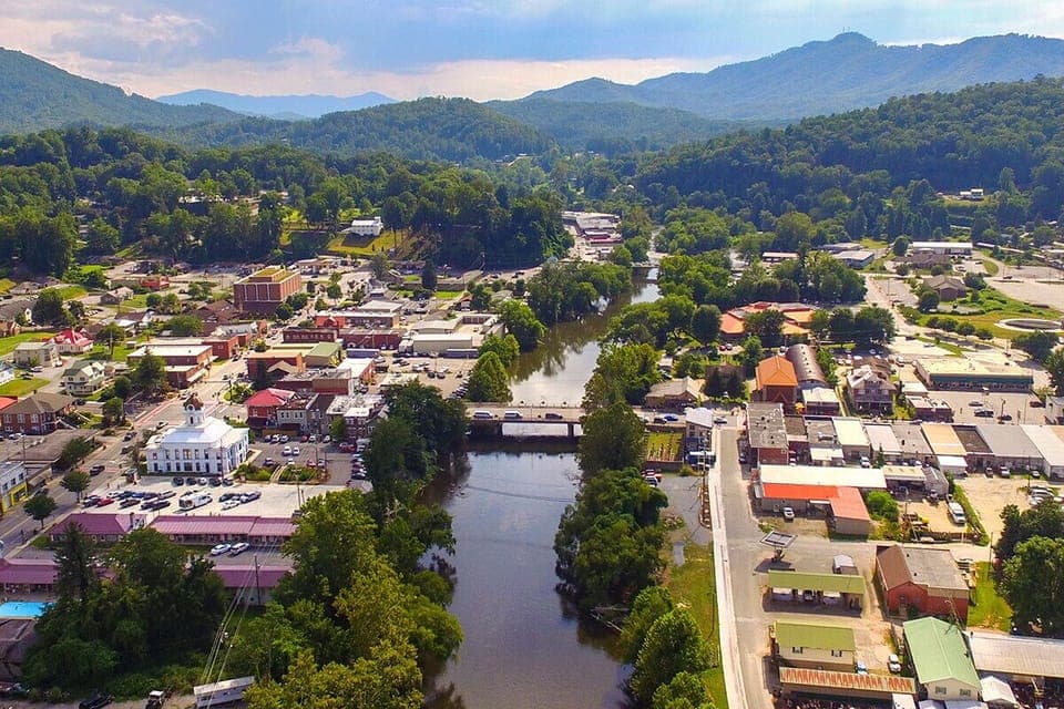 Downtown Bryson City is only 15 mins from the cabin