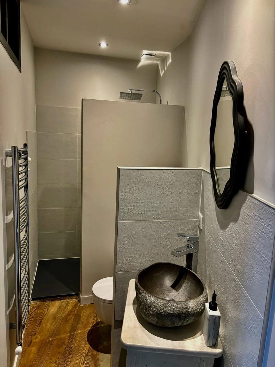 Classic Double Room, Mountain View | Bathroom
