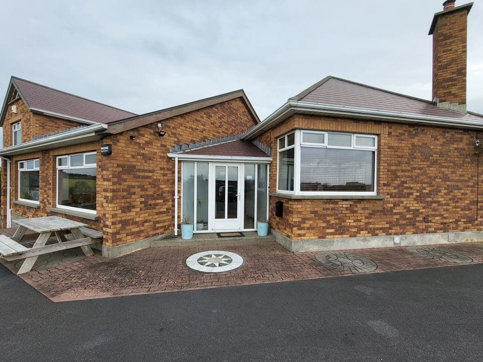 Red Brick House Rosses Point