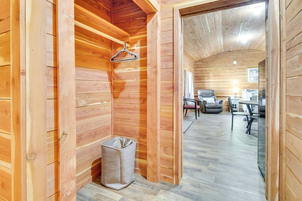 House (1 Bedroom) | Interior