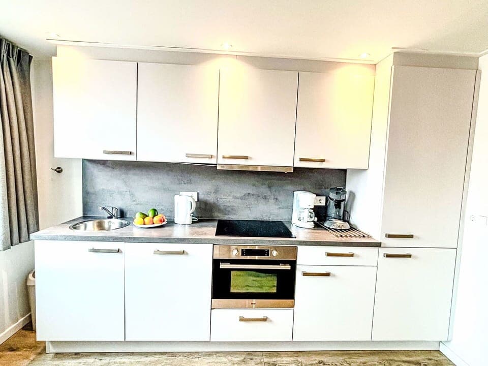 Shrub, Residential Area, Home, Estate, Garden, Lawn, Landscaping, Yard, Mansion, Villa