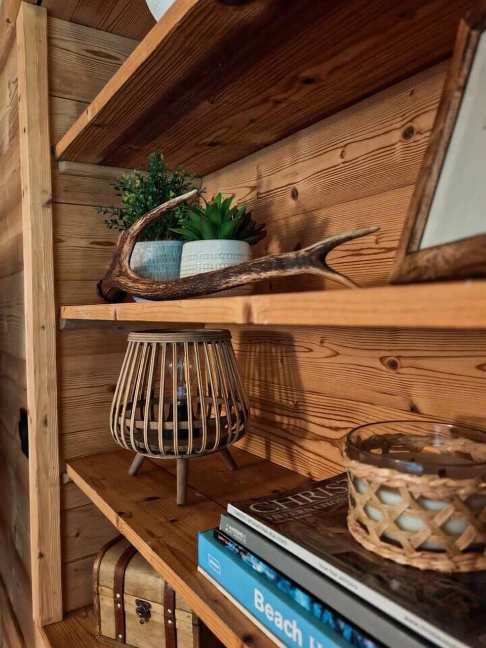 db121b82-e2b3-4e68-8974-8353439c9d92