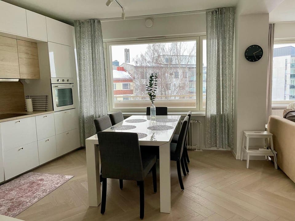 Comfort Apartment, 2 Bedrooms, City View | Private kitchen | Electric kettle
