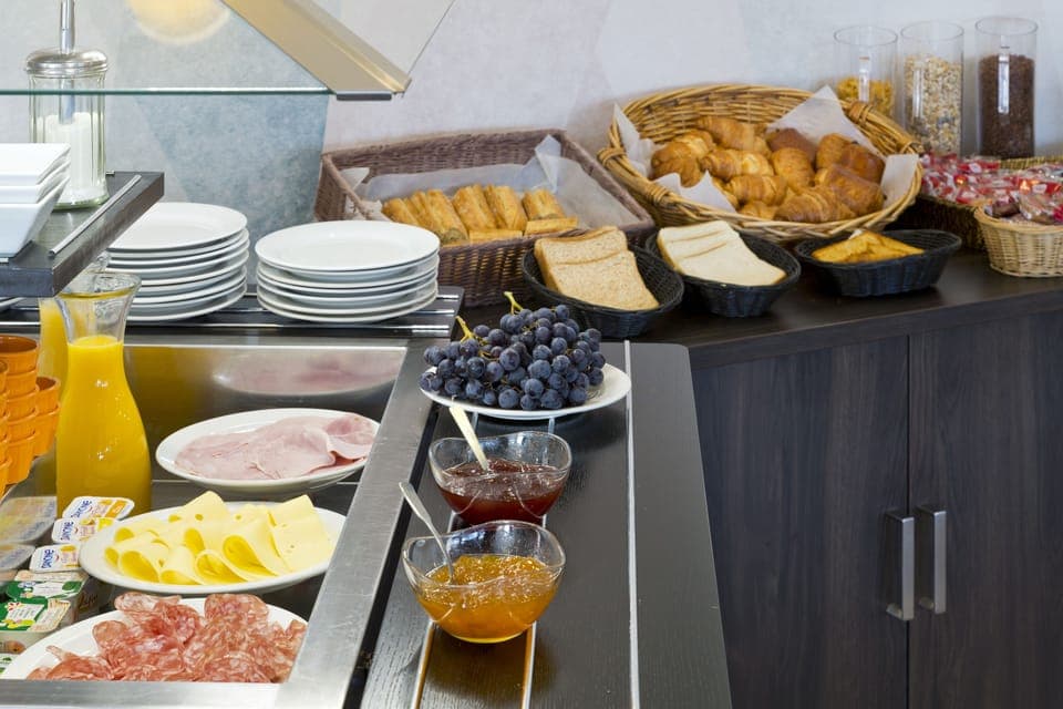 Daily buffet breakfast (EUR 12 per person)