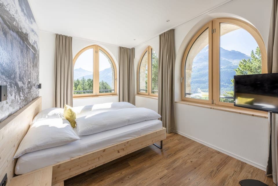 Panorama Double Room | 1 bedroom, hypo-allergenic bedding, down comforters, in-room safe