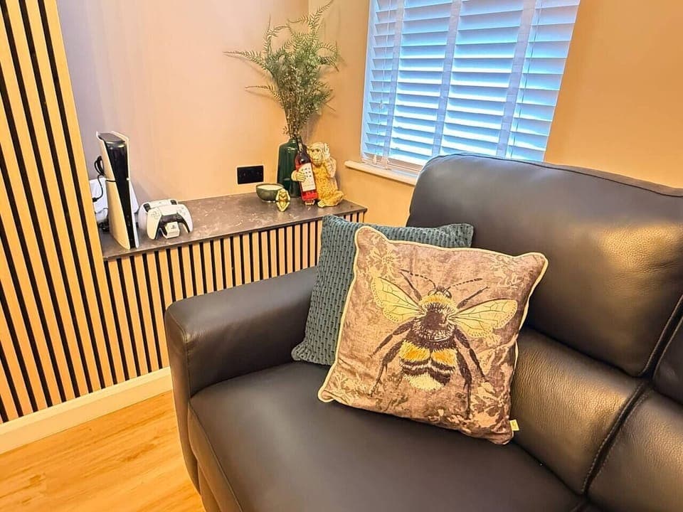 b7a8af7f-9234-406f-9a28-11cc006bc05b