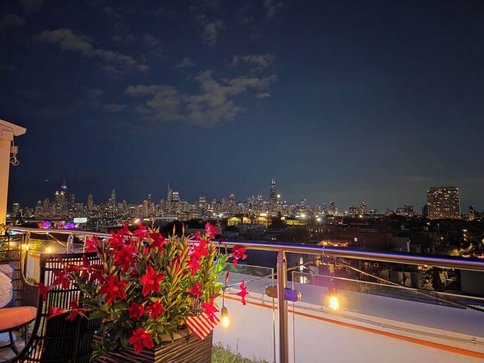 Rooftop restaurant 30 mins away