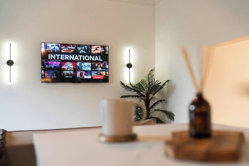 f9b15f5e-d46f-488c-ad8c-3b243b258116