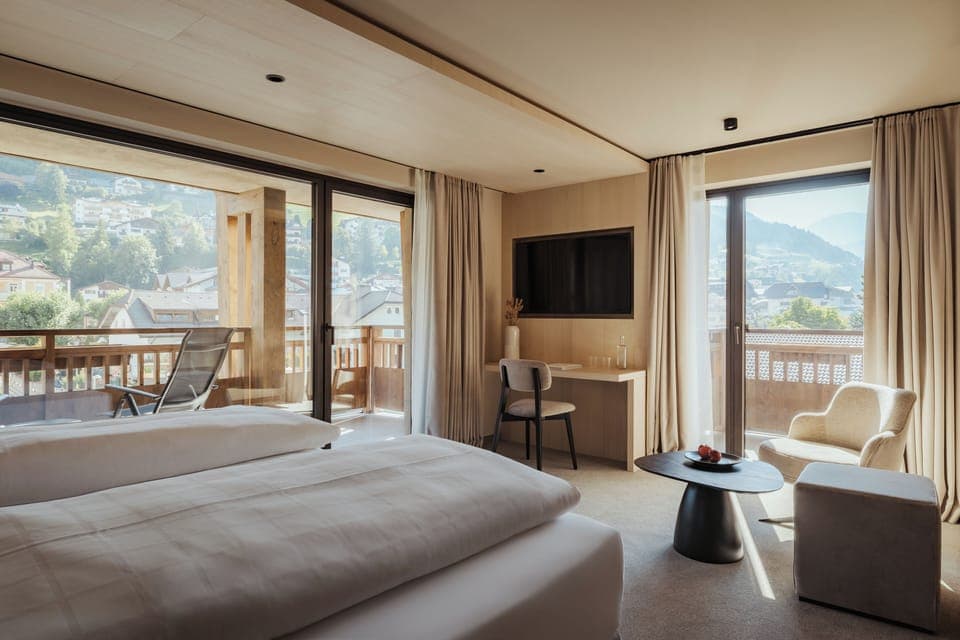 Superior Double Room, Mountain View | Egyptian cotton sheets, premium bedding, down comforters, in-room safe