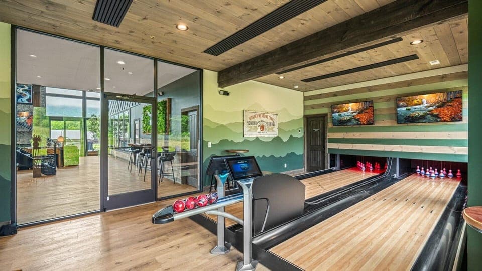 Strike up some fun in your very own luxury lane