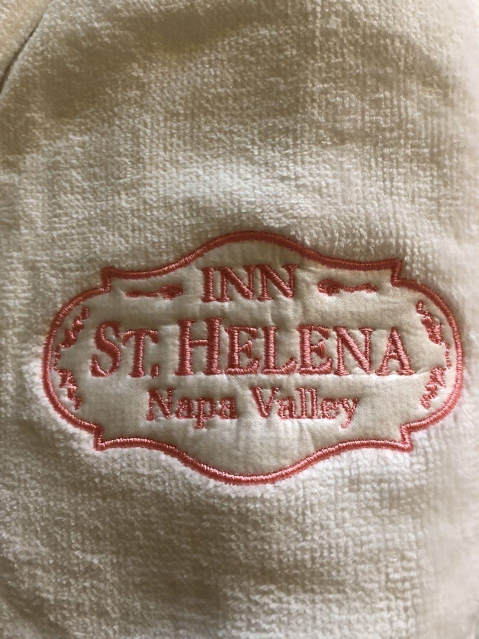 Standard Room | Bathroom amenities | Combined shower/tub, free toiletries, hair dryer, bathrobes