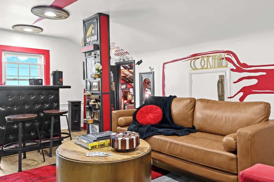 Living Room: Unit 5 - Stylish living room, perfect for gatherings