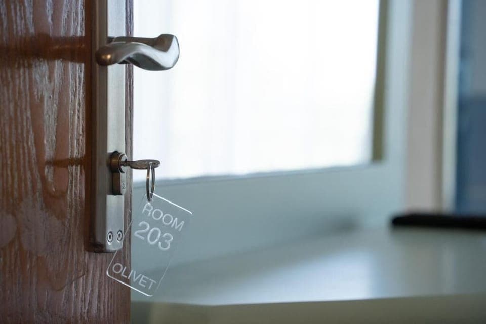 Double Room | Free WiFi, bed sheets