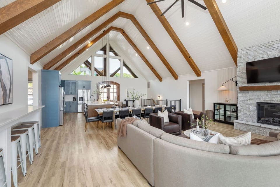 Incredible vaulted ceilings!