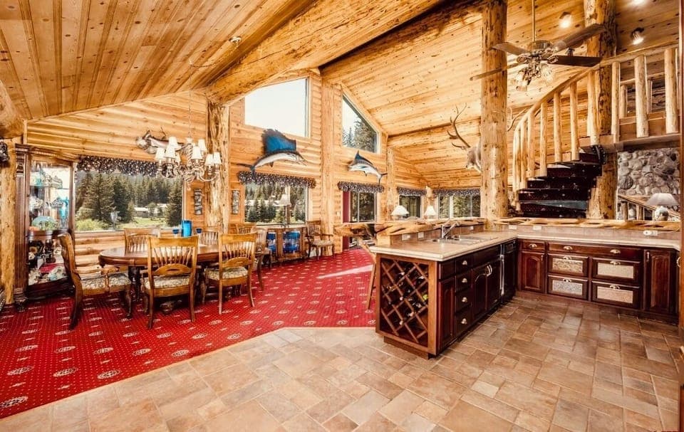 Upper dining area