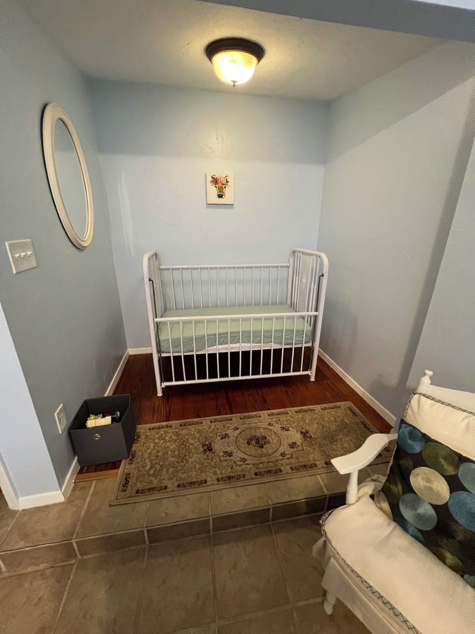 Bedroom 3 - Queen bed with crib