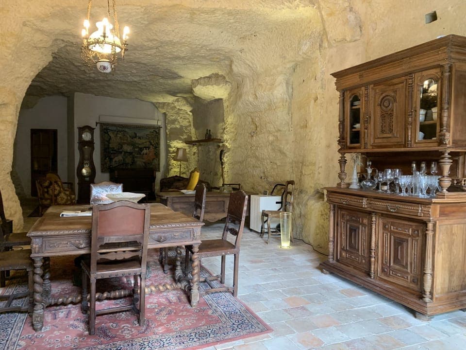 Dining room/Livingroom
Salle à manger/Salon