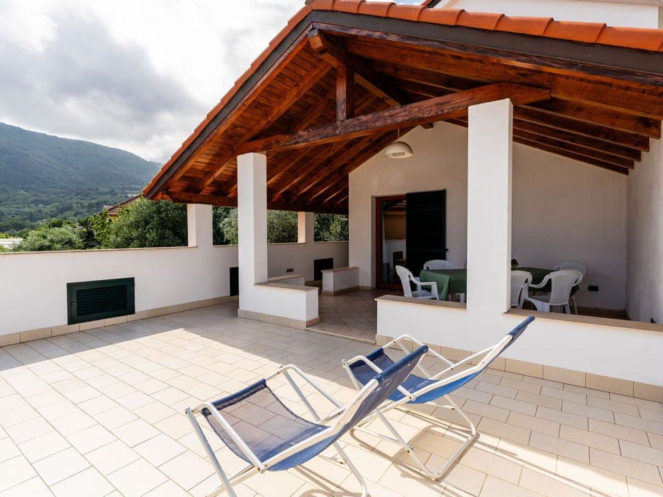 Garden, Outdoor Furniture, Resort, Shade, Leisure, Lawn, Eco Hotel, Landscaping, Tent, Park