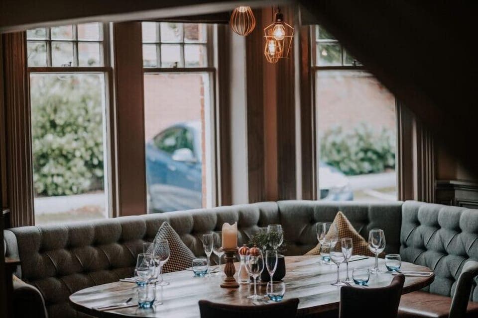 Lunch and dinner served, local cuisine