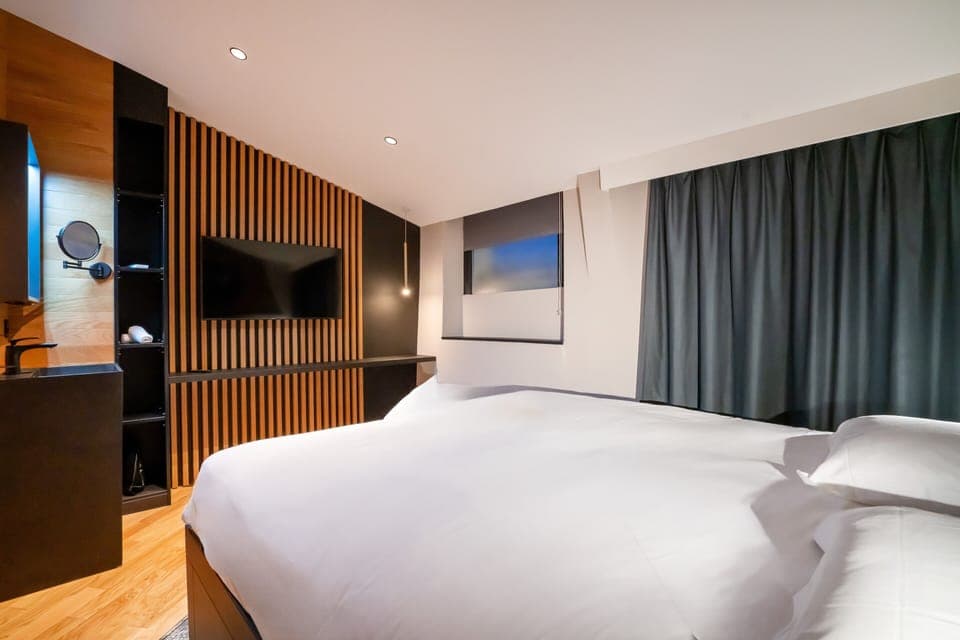 Superior Double or Twin Room | Premium bedding, minibar, in-room safe, individually decorated