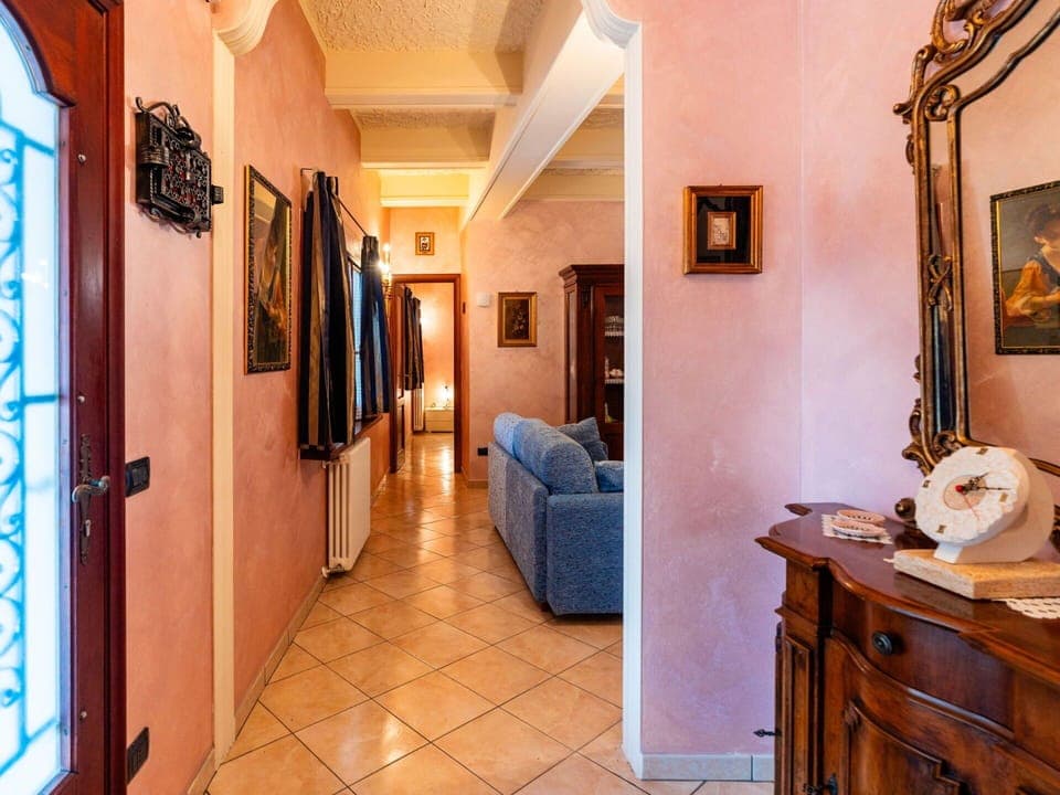 Tree, Road Surface, Automotive Exterior, Car, Public Space, Asphalt, Street, Parking, Family Car