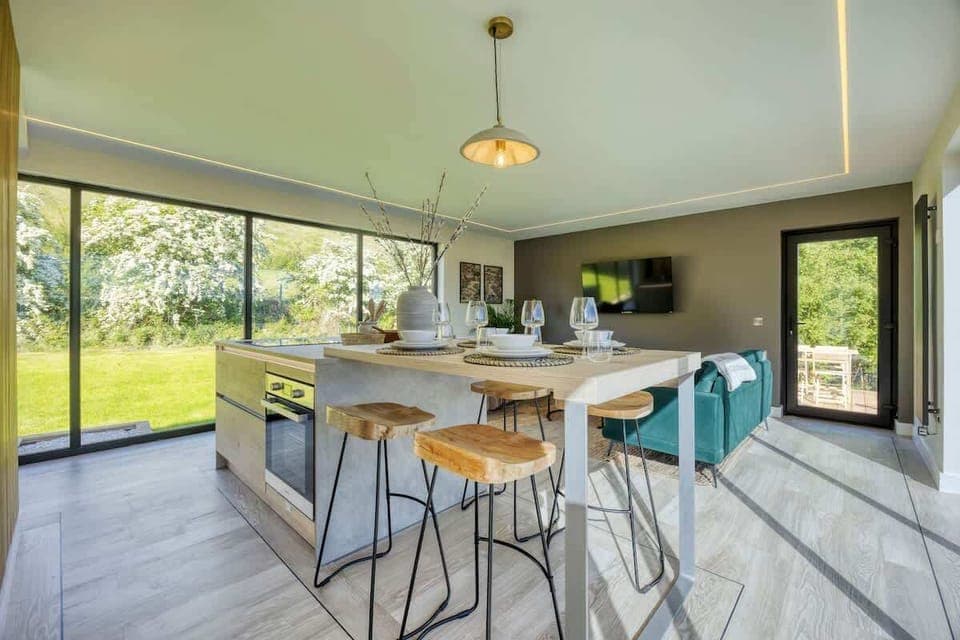 Start your day with coffee and mountain views at the breakfast bar