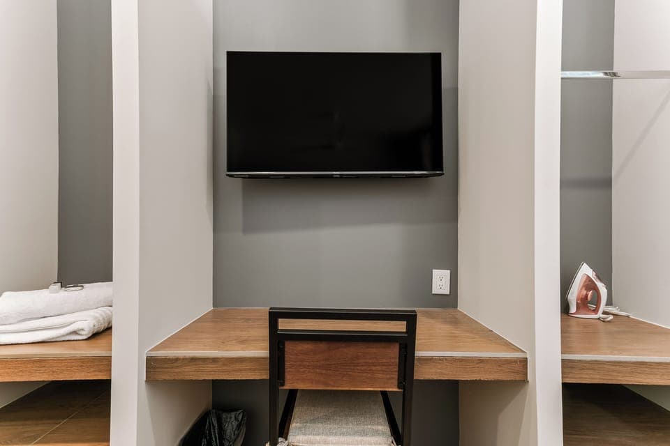 Comfort Apartment | Television