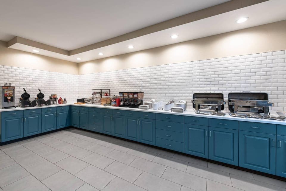 Free buffet breakfast