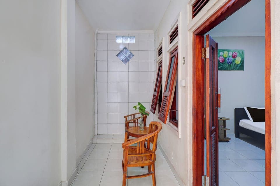 Deluxe Double Room | Desk, free WiFi, bed sheets