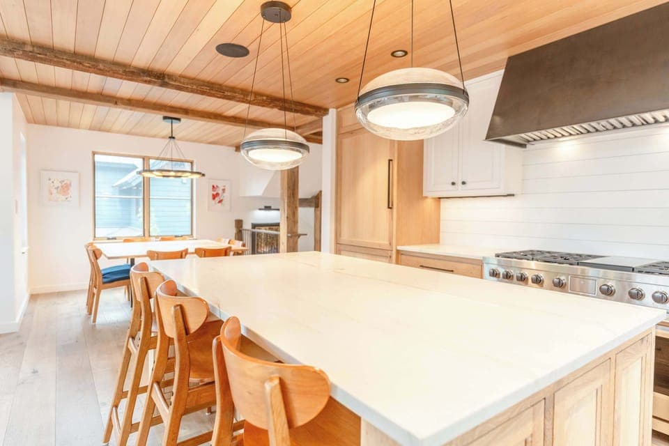 Kitchen/dining area